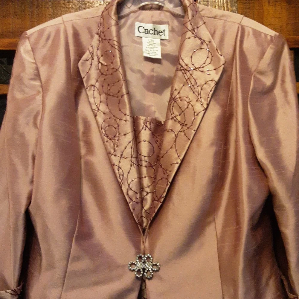 Cachet Violet Lustre Blazer and Dress (TALL) Set - Picture 5 of 11